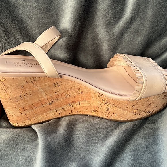 Pink Cork bottom Kate Spade shoes - Picture 3 of 9